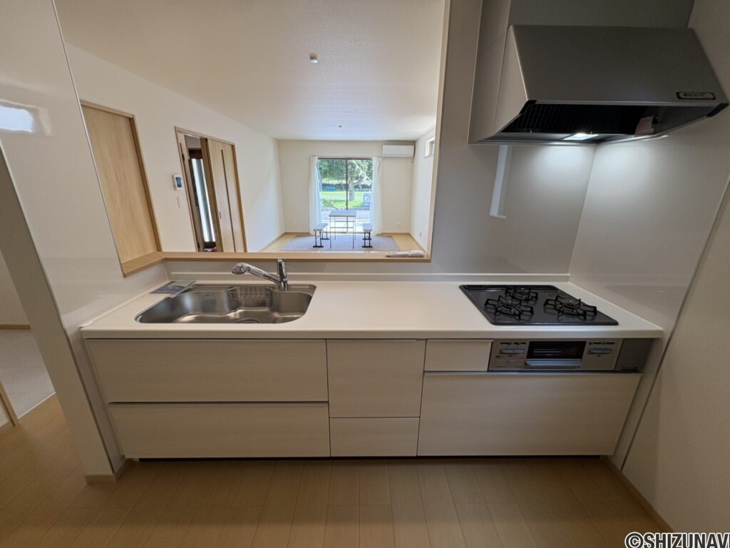 【長期優良住宅】ハートフルタウン清水町徳倉2622番　全２棟　A号棟　4LDK　19.5帖のLDKの画像