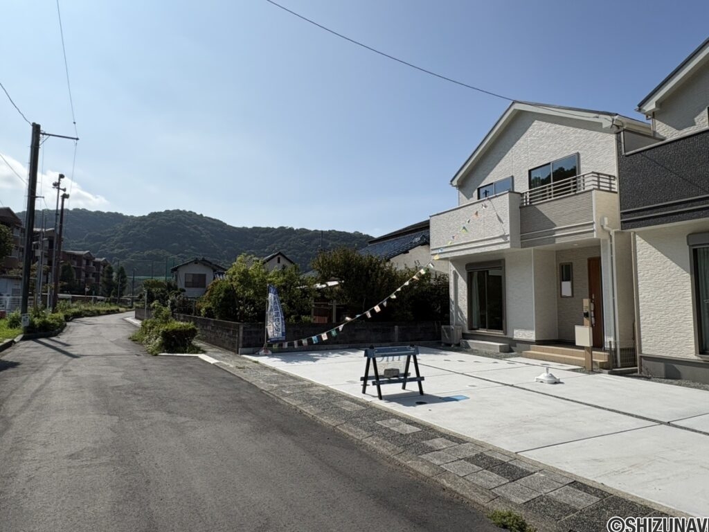 【長期優良住宅】ハートフルタウン清水町徳倉2622番　全２棟　A号棟　4LDK　19.5帖のLDKの画像