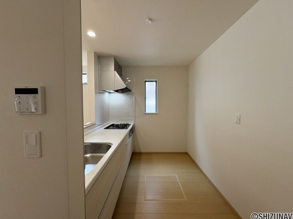 【長期優良住宅】ハートフルタウン清水町徳倉2622番　全２棟　A号棟　4LDK　19.5帖のLDKの画像