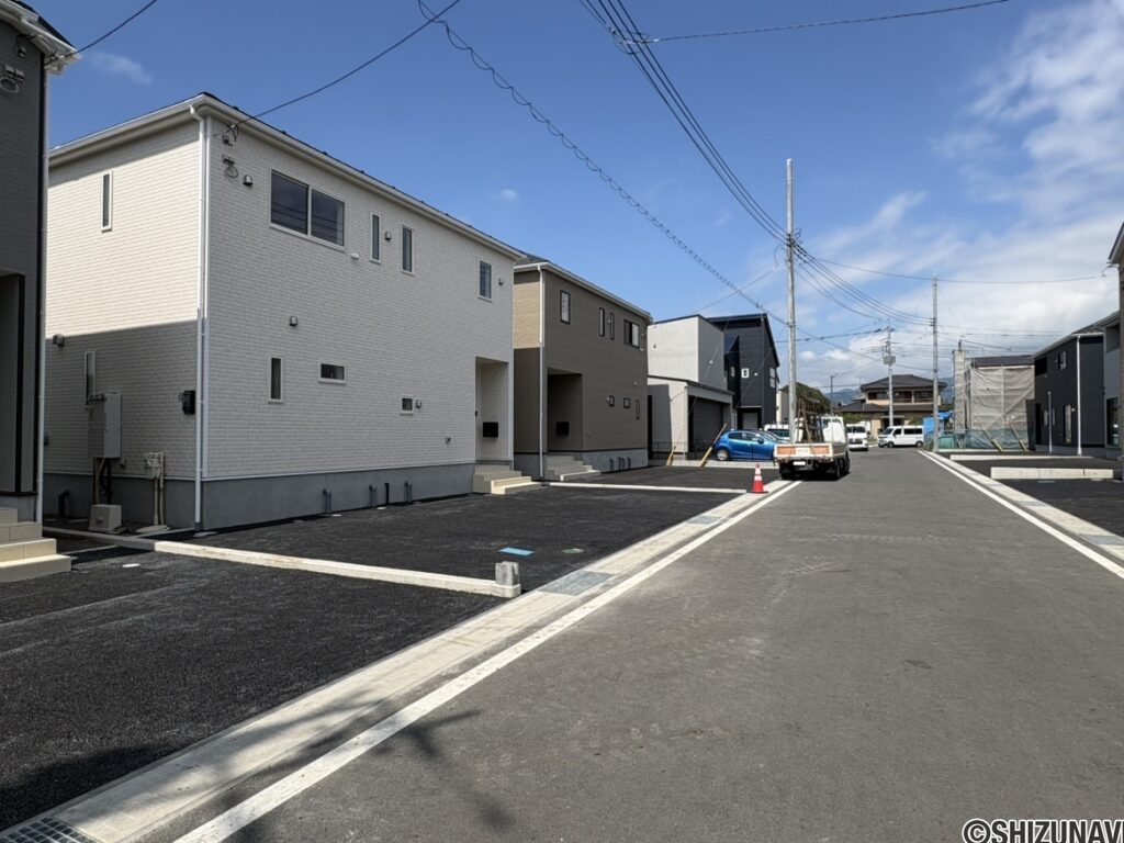 富士宮市淀平町第２　Ⅱ期　全４棟　6号棟　4LDK　駐車場４台の画像