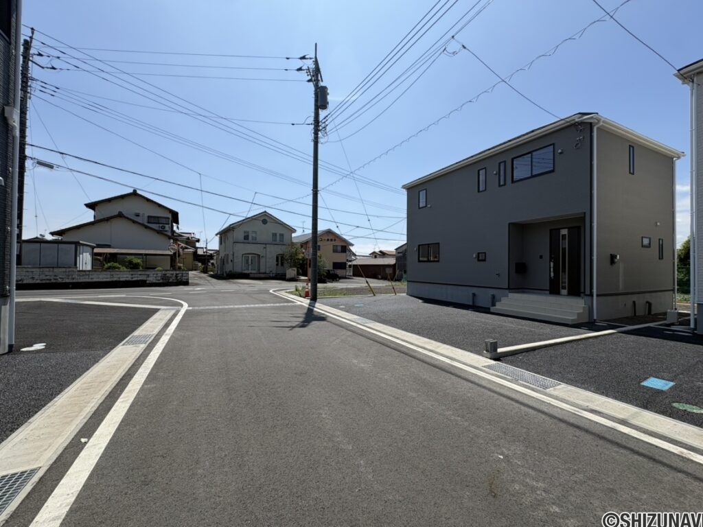 富士宮市淀平町第２　Ⅱ期　全４棟　5号棟　4LDK＋テレワークルーム　駐車場４台の画像
