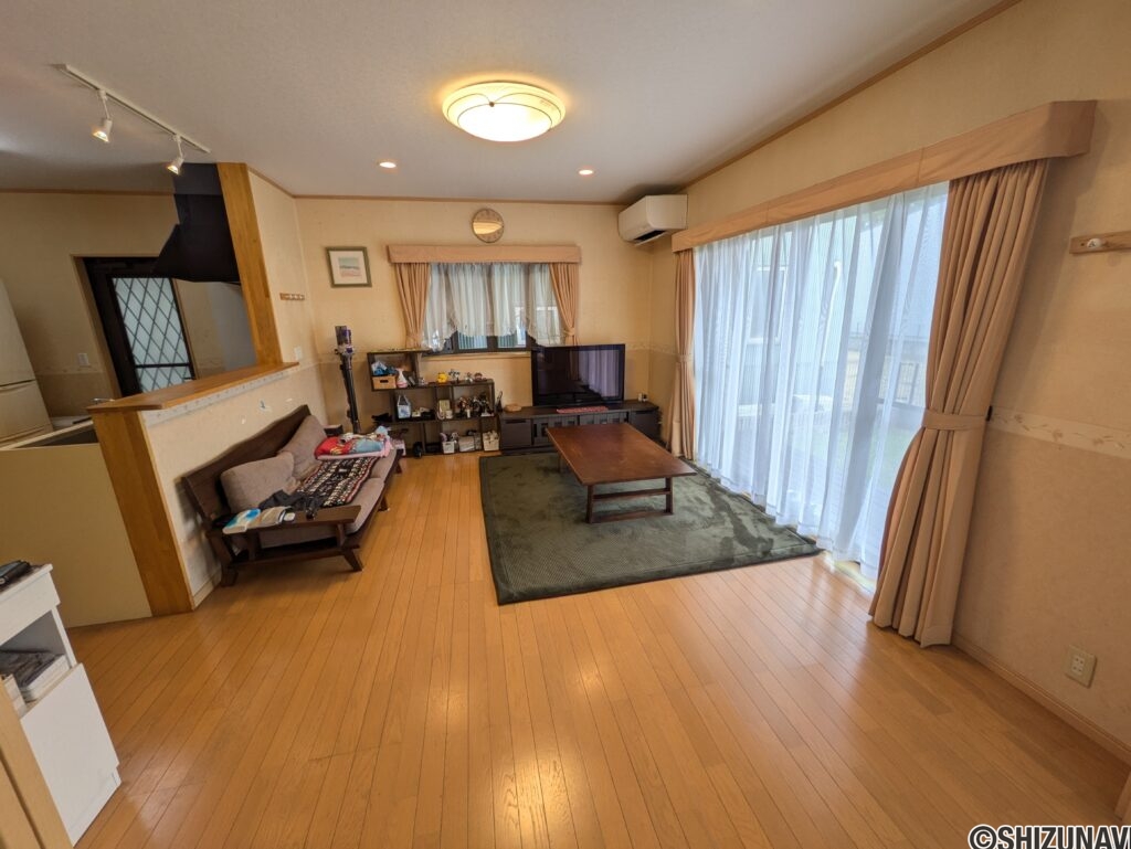 浜松市中央区本郷町　中古住宅の画像