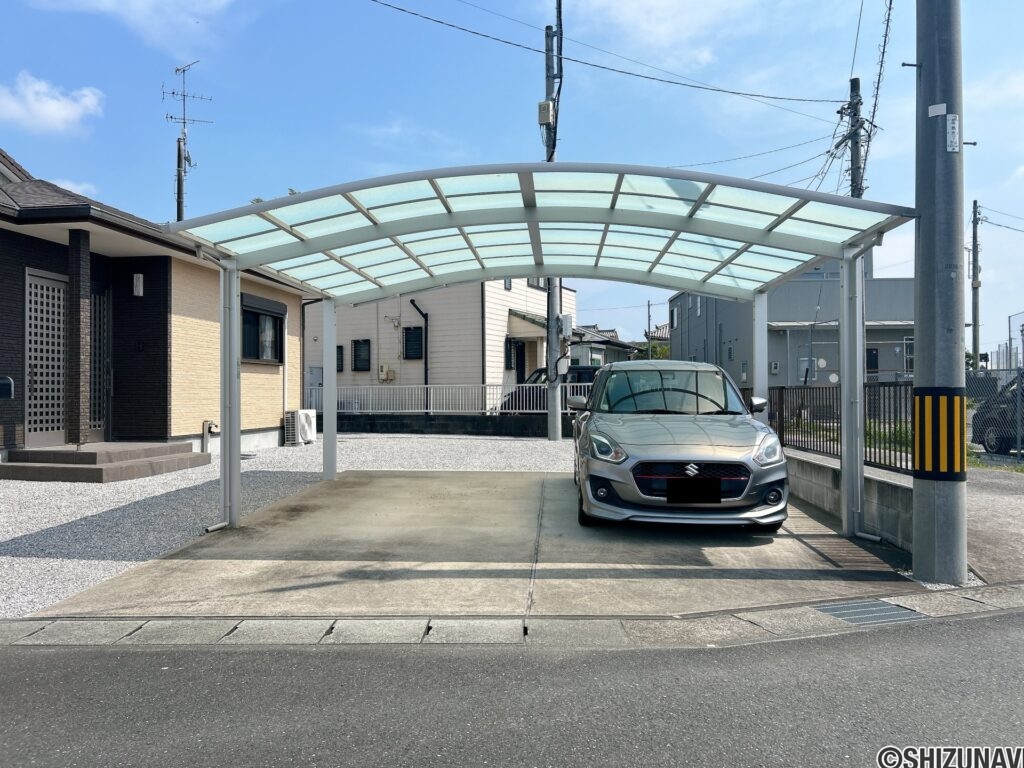【駐車スペース】