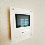 【モニター付きインターホン】