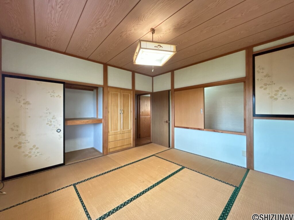 【２階和室】