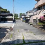 前面道路（南から北）