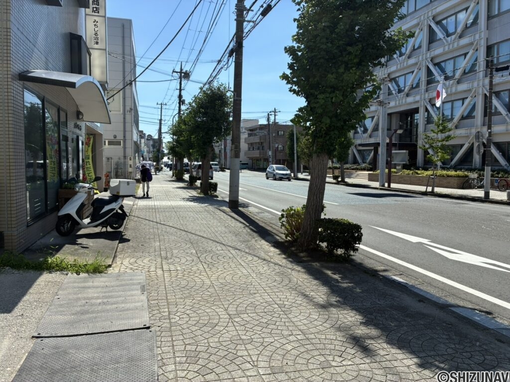 沼津市吉田町　外観