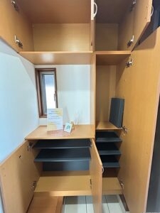 シューズボックス