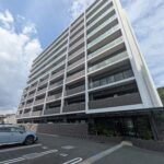 【外観】築6年10階建てのマンションです！