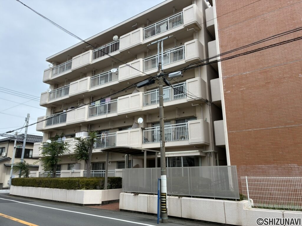 沼津市　サンコーポ吉田509　外観