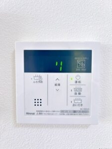 給湯器リモコン（リビング側）