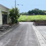 東側前面道路