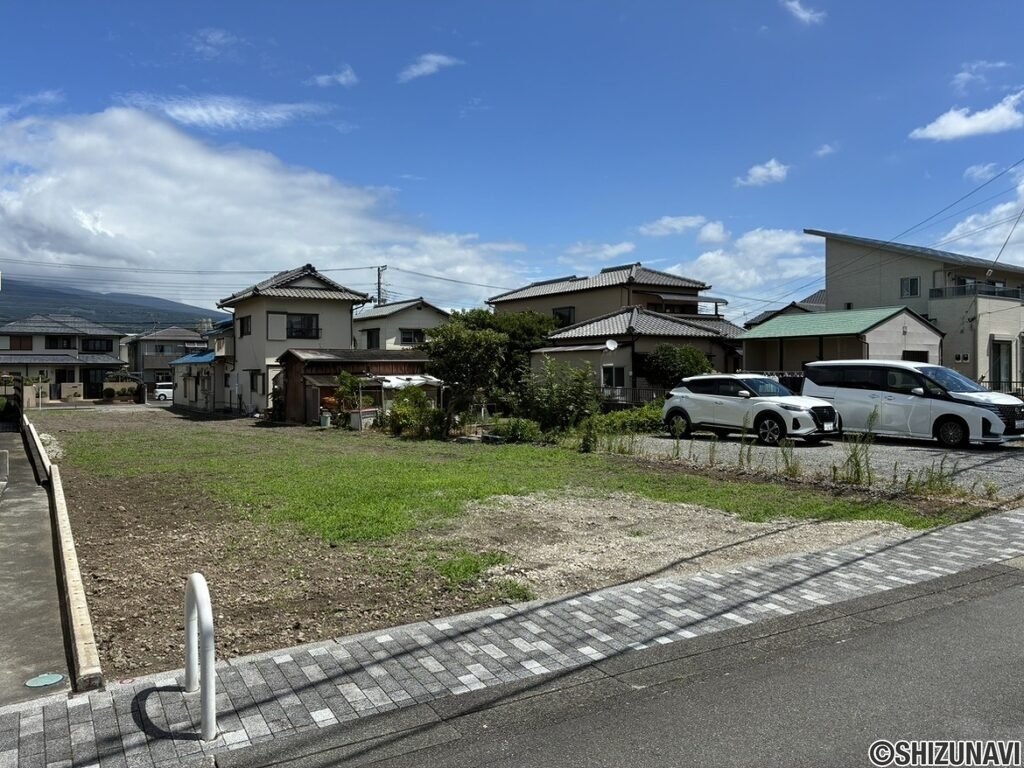沼津市原売り土地　2区画分譲地　外観