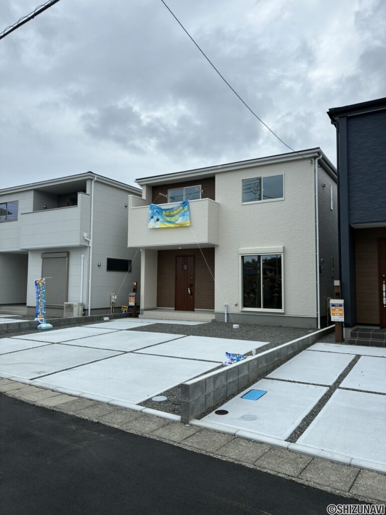 【長期優良認定住宅】リーブルガーデン沼津市東間門 新築一戸建て　1号棟　2号棟の画像