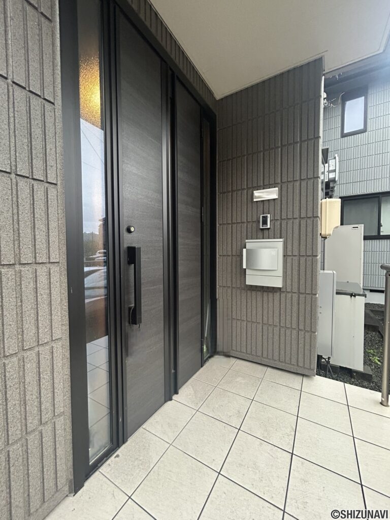 葵区　中古　玄関