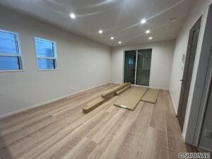 駿河区　新築　リビング