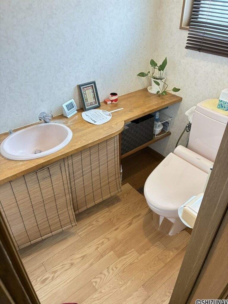 1階トイレ
