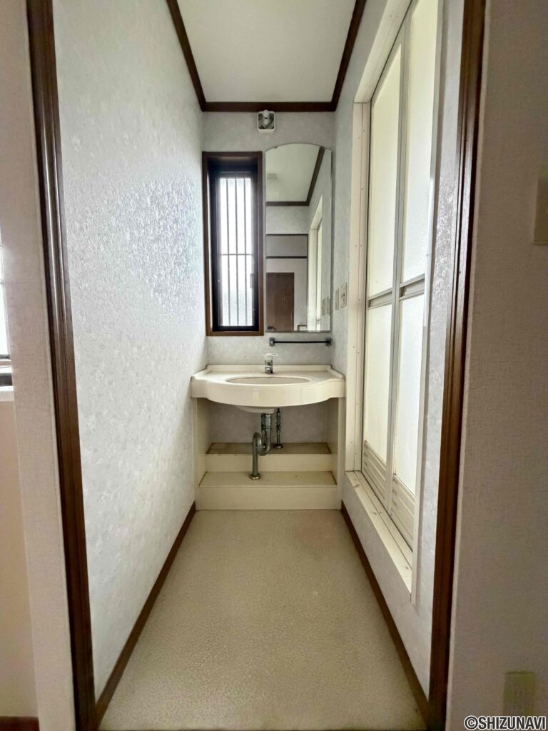 2階洗面所