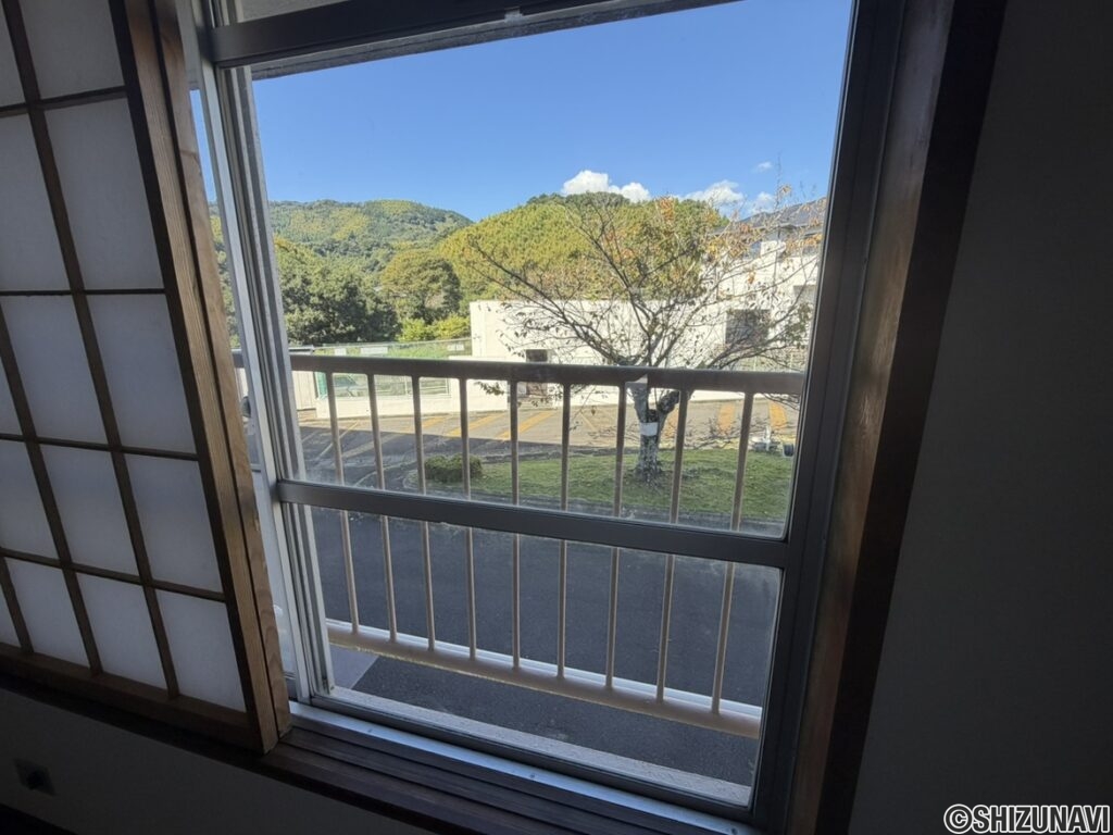 和室1からの景色です！緑がいいですね！