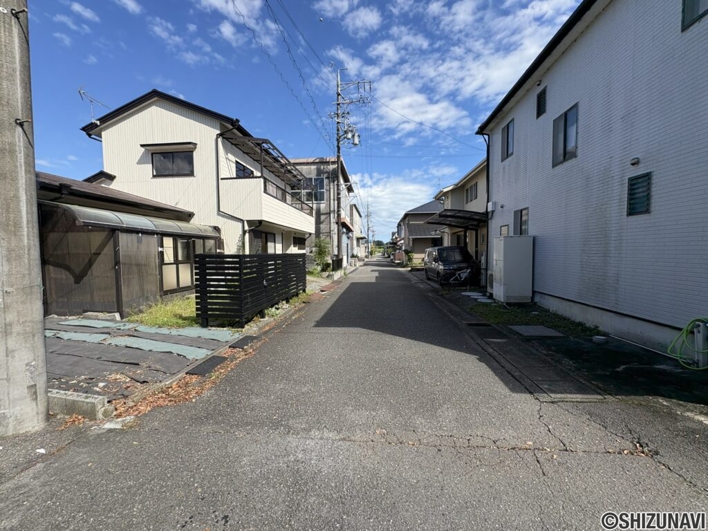 葵区産女　前面道路