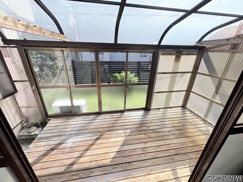 葵区産女　サンルーム