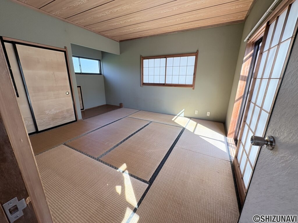 葵区産女　2階和室