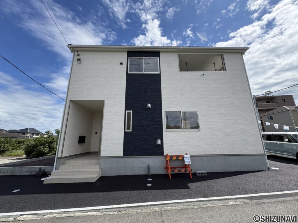 沼津市大塚第17　全１棟　1号棟　4SLDKの画像