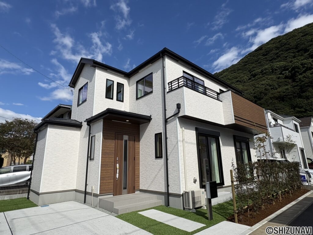 ハートフルタウン　沼津市下香貫2092番　A号棟　4LDKの画像