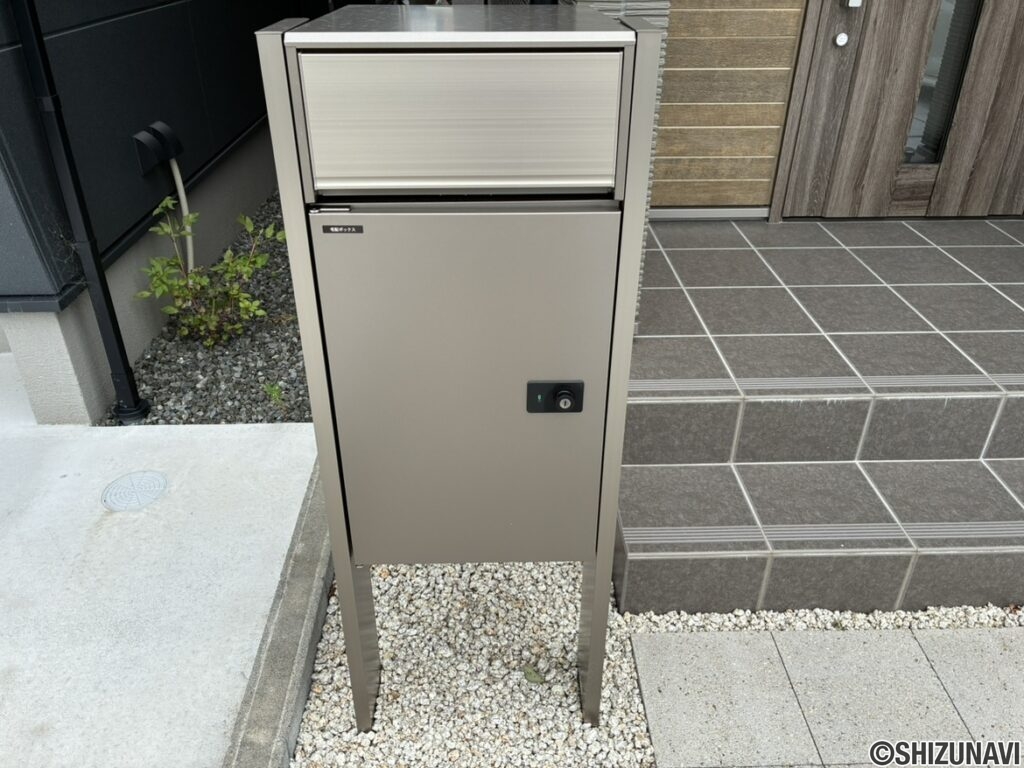 郵便ポスト
