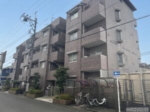 シティパル岳美202号室　専有面積74.49㎡の3LDKの物件画像