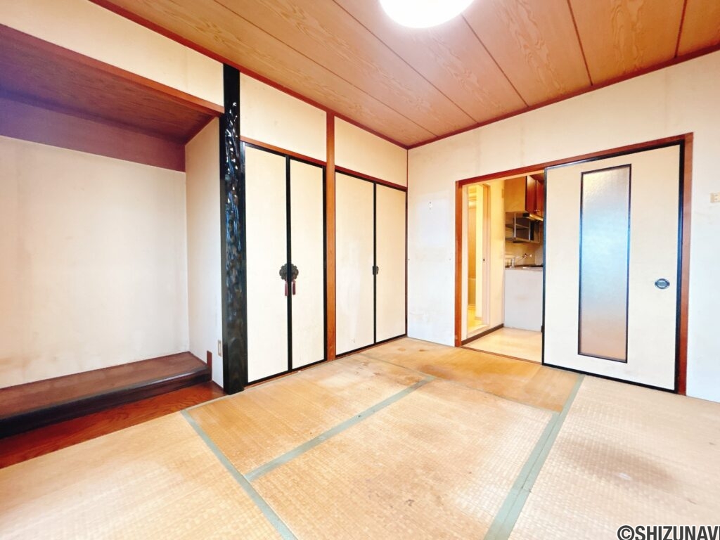 【西側和室6帖】