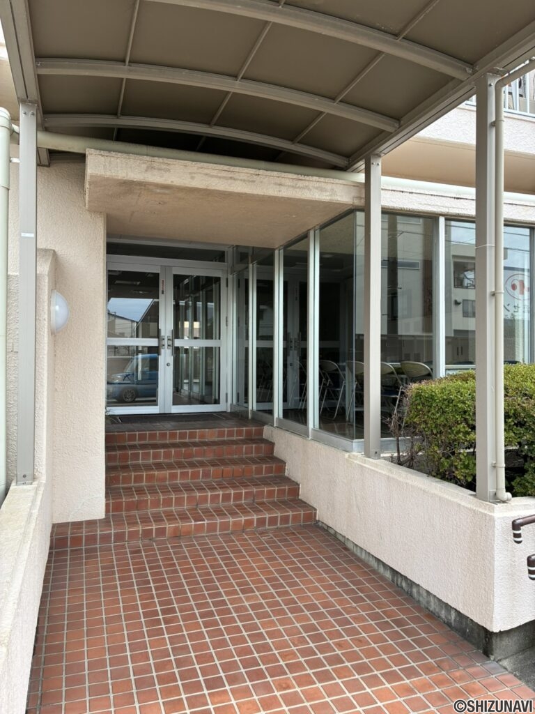 沼津市　サンコーポ吉田509　外観