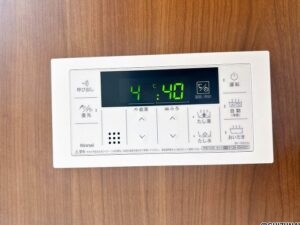 給湯器リモコン（浴室側）