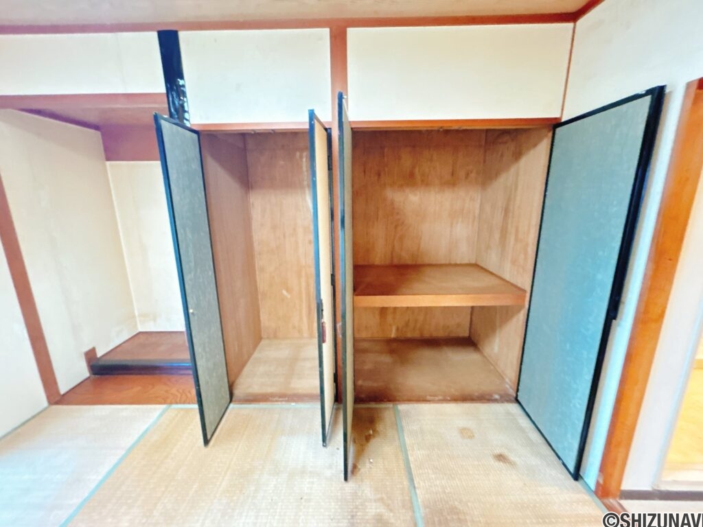 【西側和室6帖】収納
