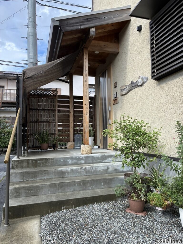 伊豆の国市田京　中古住宅　外観