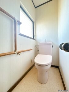 【２階トイレ】