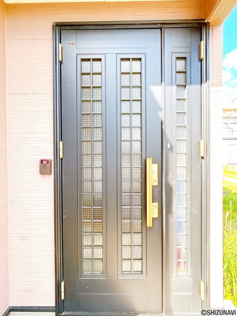 【玄関ドア】