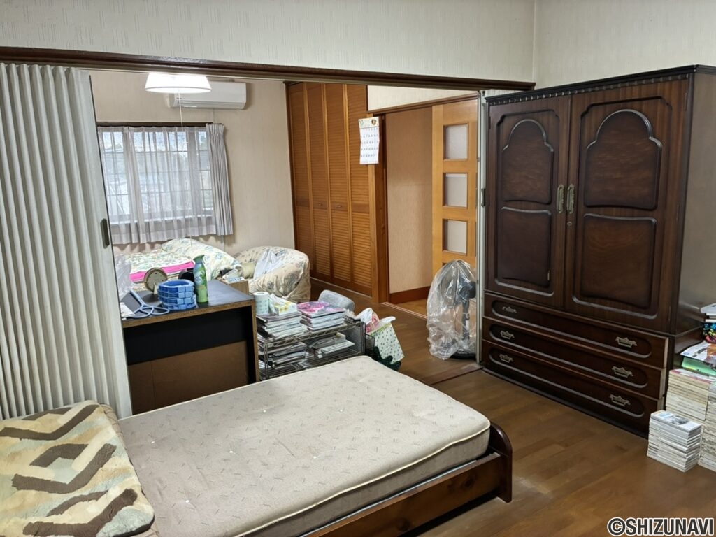 御殿場市神山　中古H３　内観