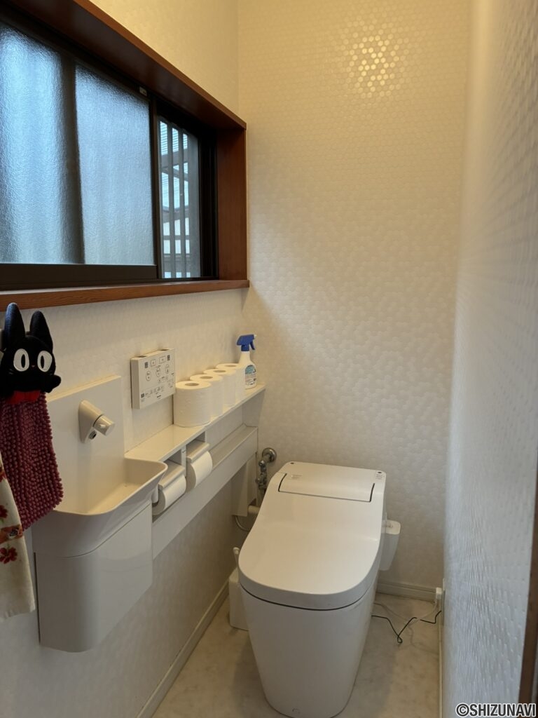 御殿場市神山　中古H３　内観