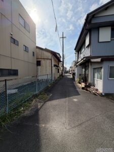 北西側道路２