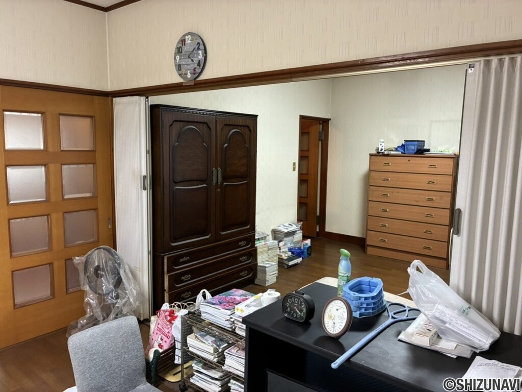 御殿場市神山　中古H３　内観