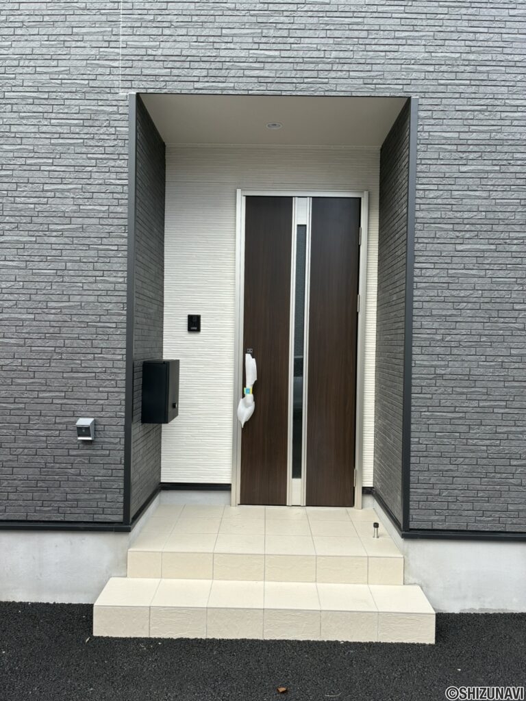 【国道近く！】沼津市 三枚橋 新築戸建て　2階建 3LDKの画像