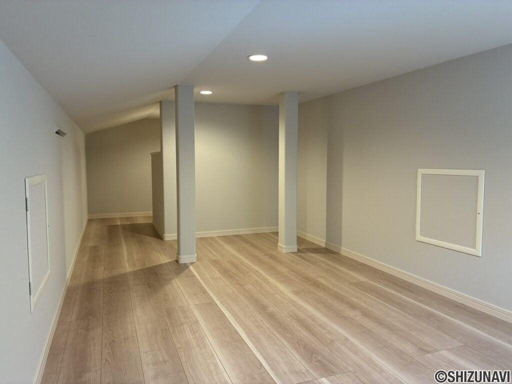 小屋裏収納