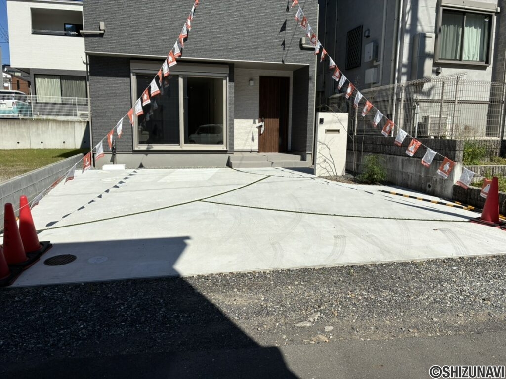 駐車場２台可能
