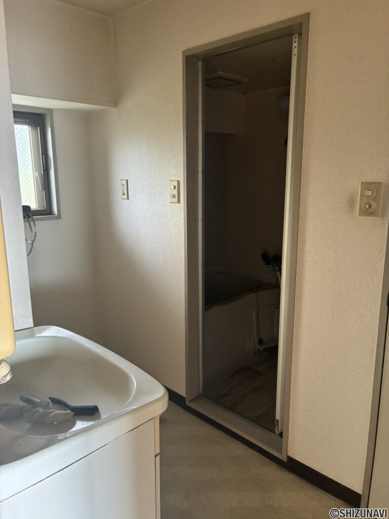 東名沼津マンション305号室の画像