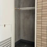 玄関前トランクルーム