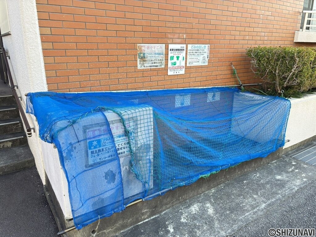 敷地内ごみ捨て場