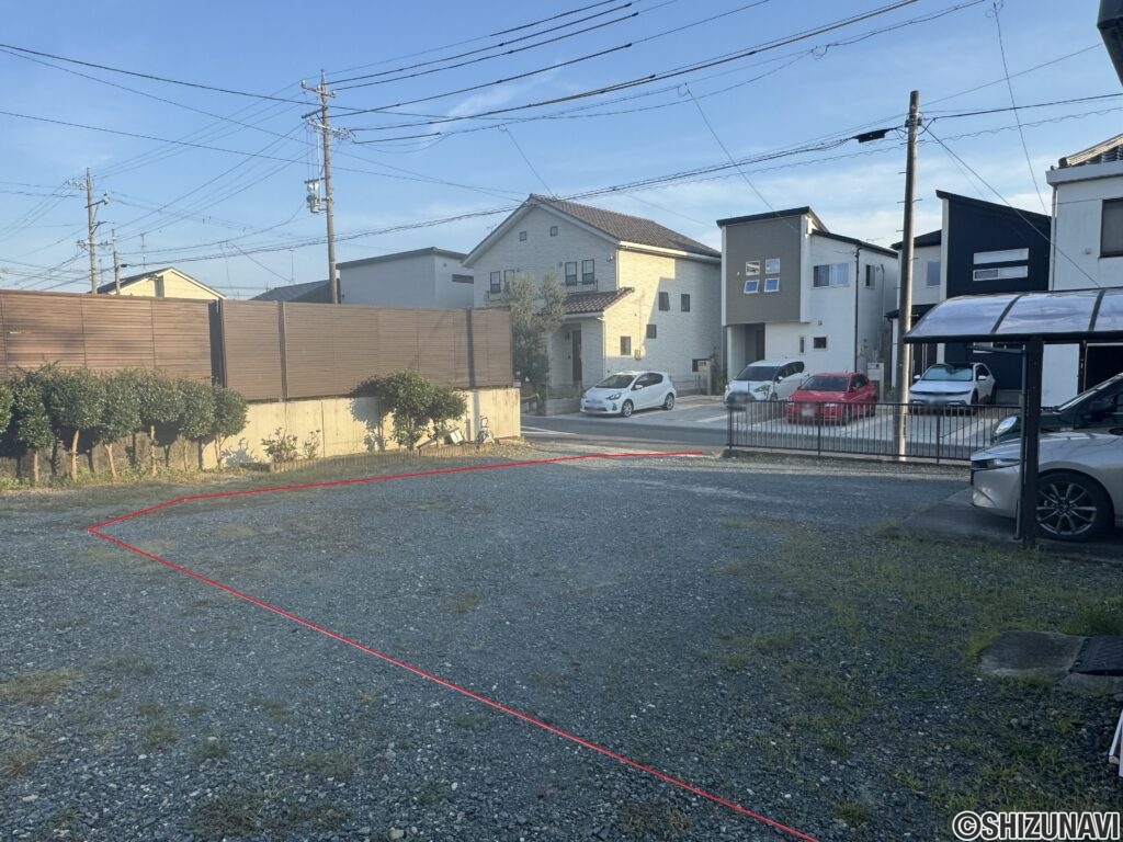 磐田市国府台　土地