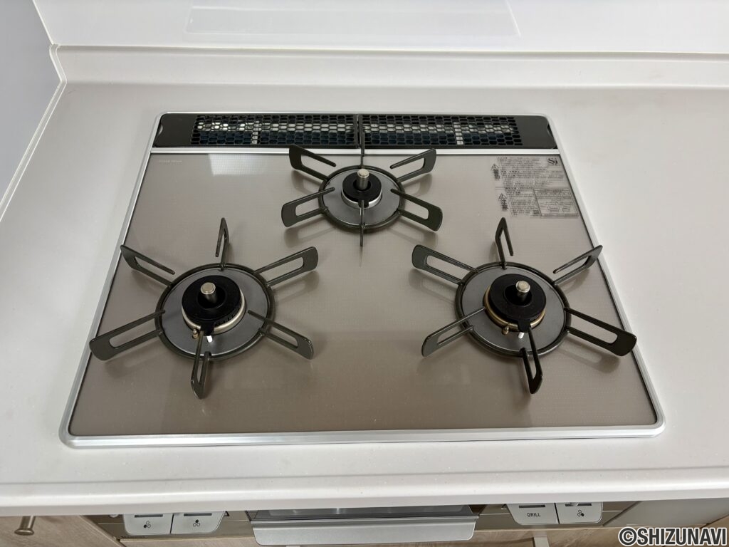 キッチンのコンロです。ガスコンロになります。