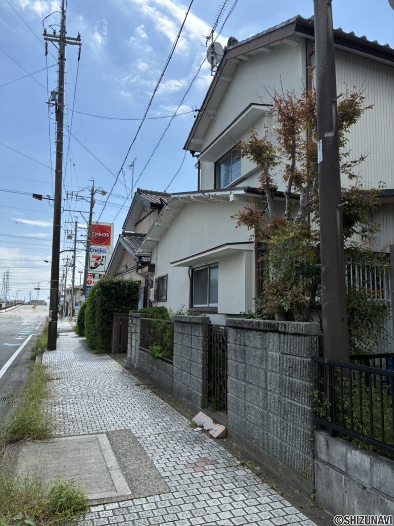 歩道の様子です。